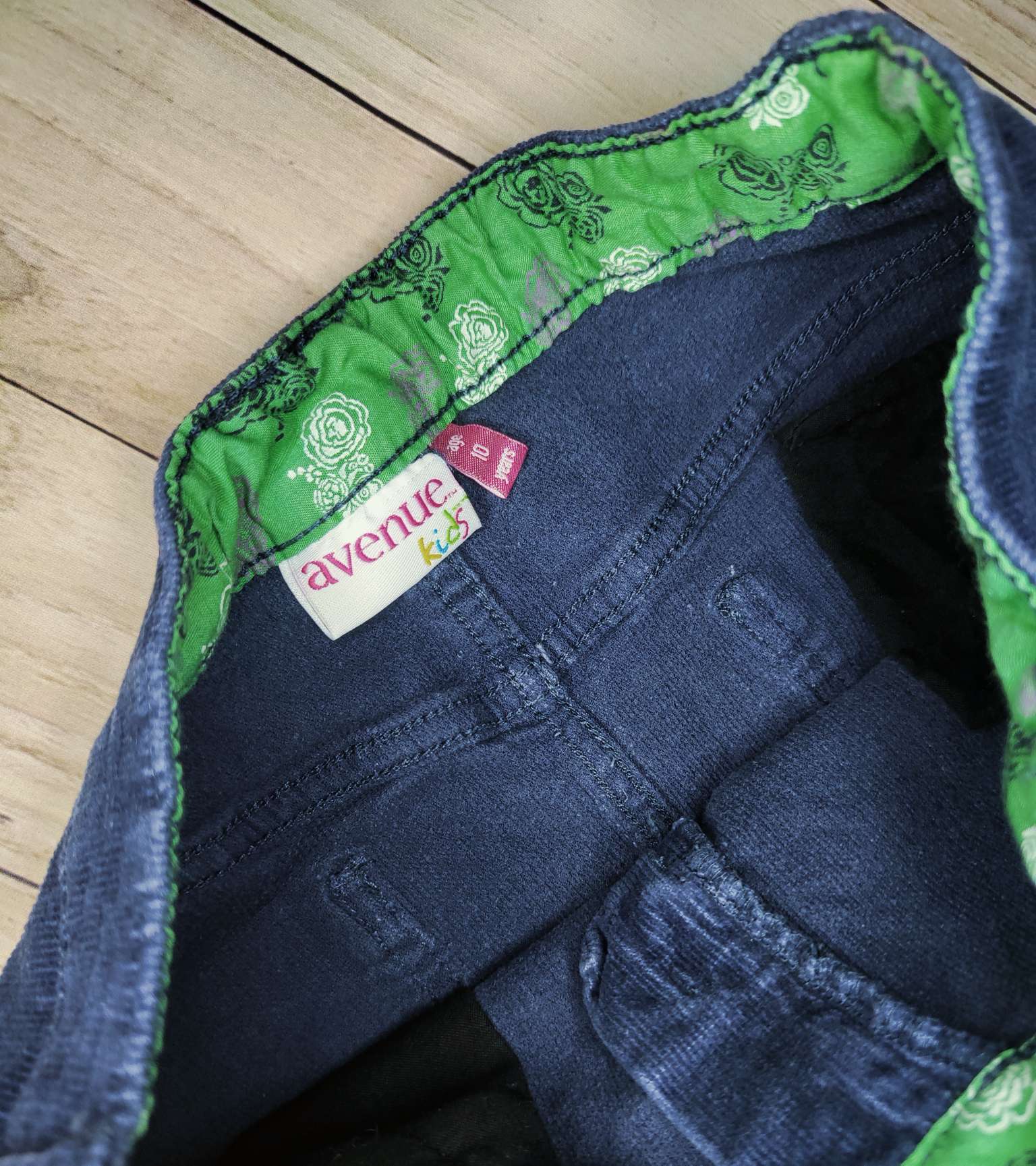 Manžestrová sukně Avenue vel. 140