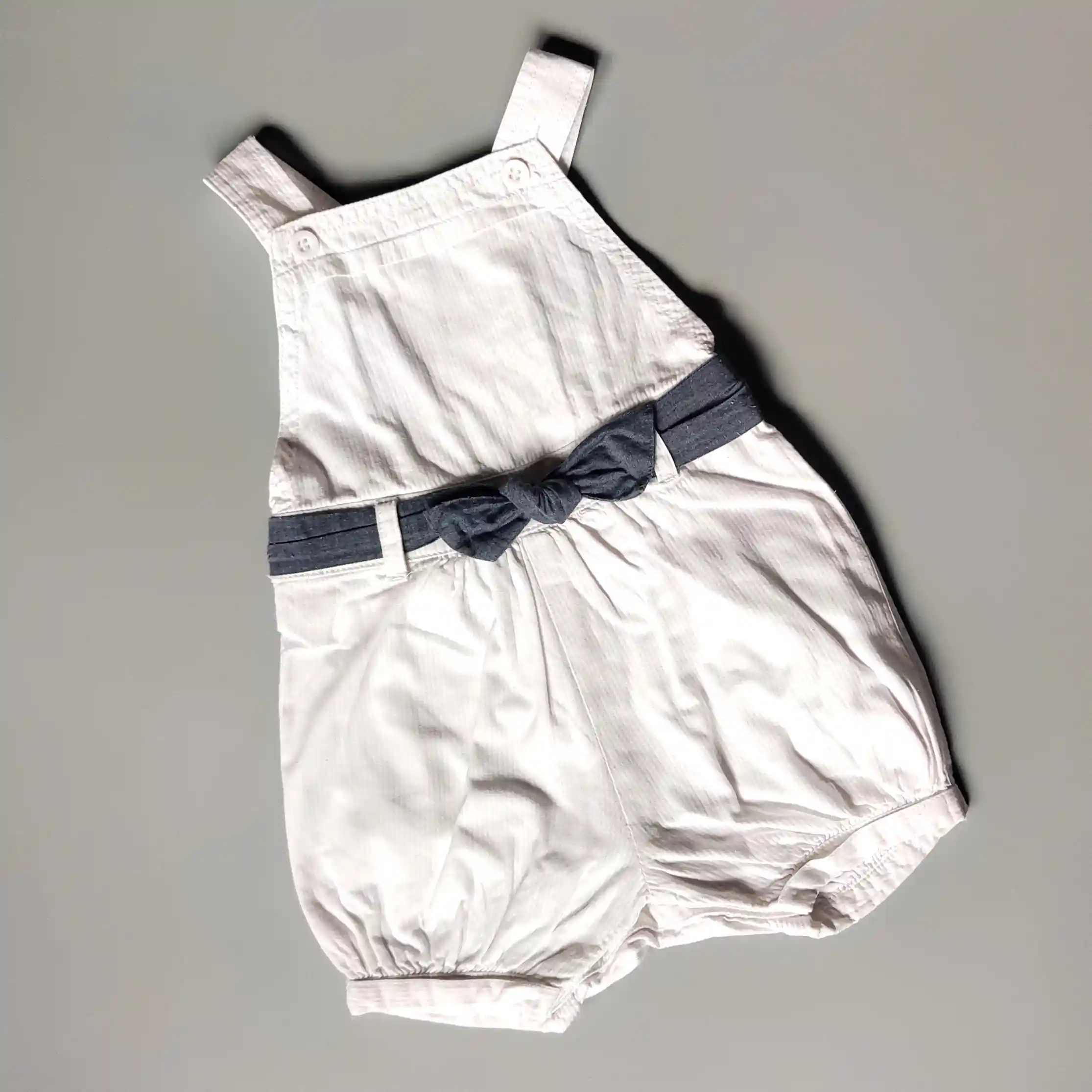Laclové kraťasy Mothercare vel. 68