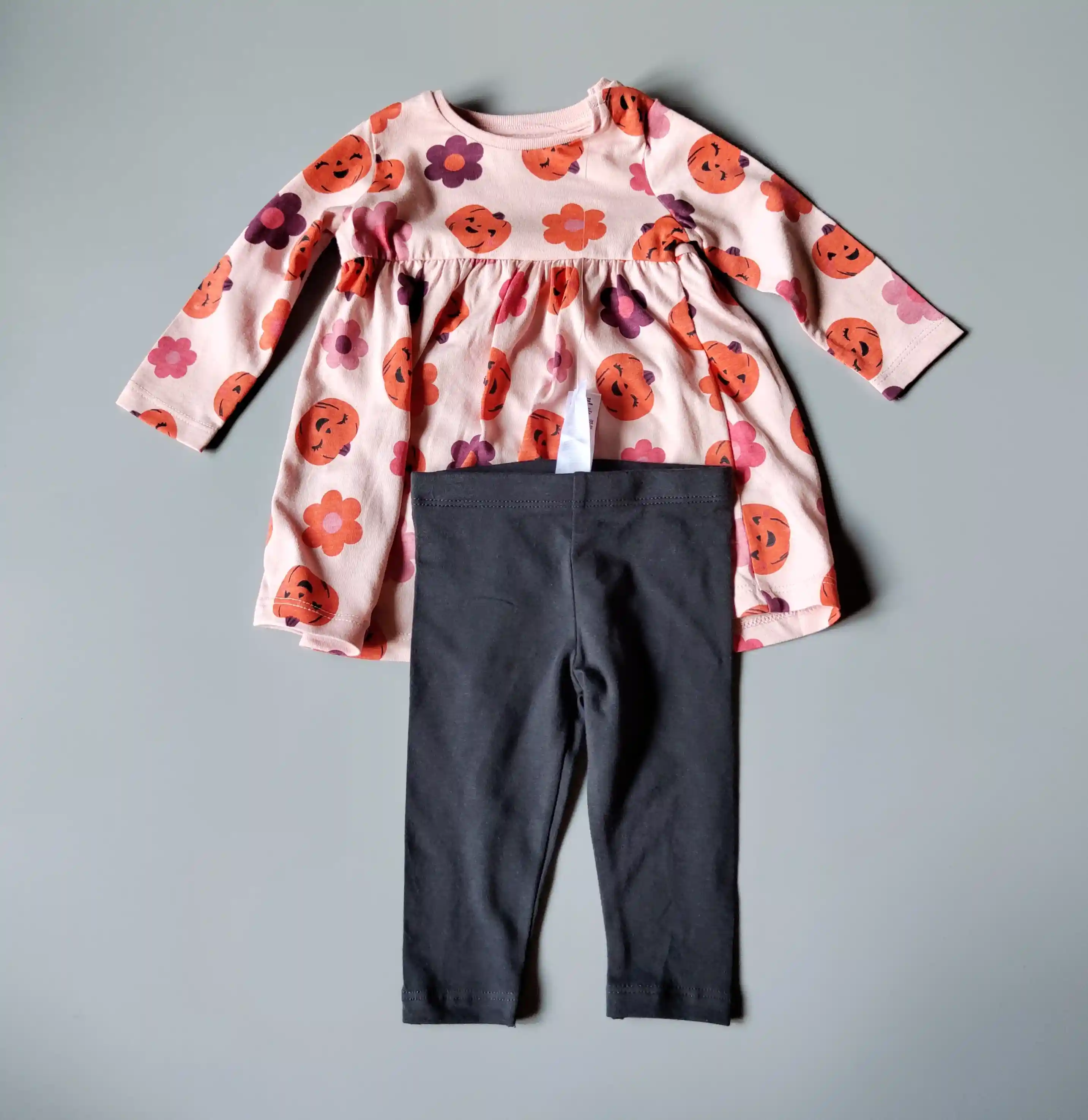 Souprava šatů a legínek F&F vel. 62 dýně