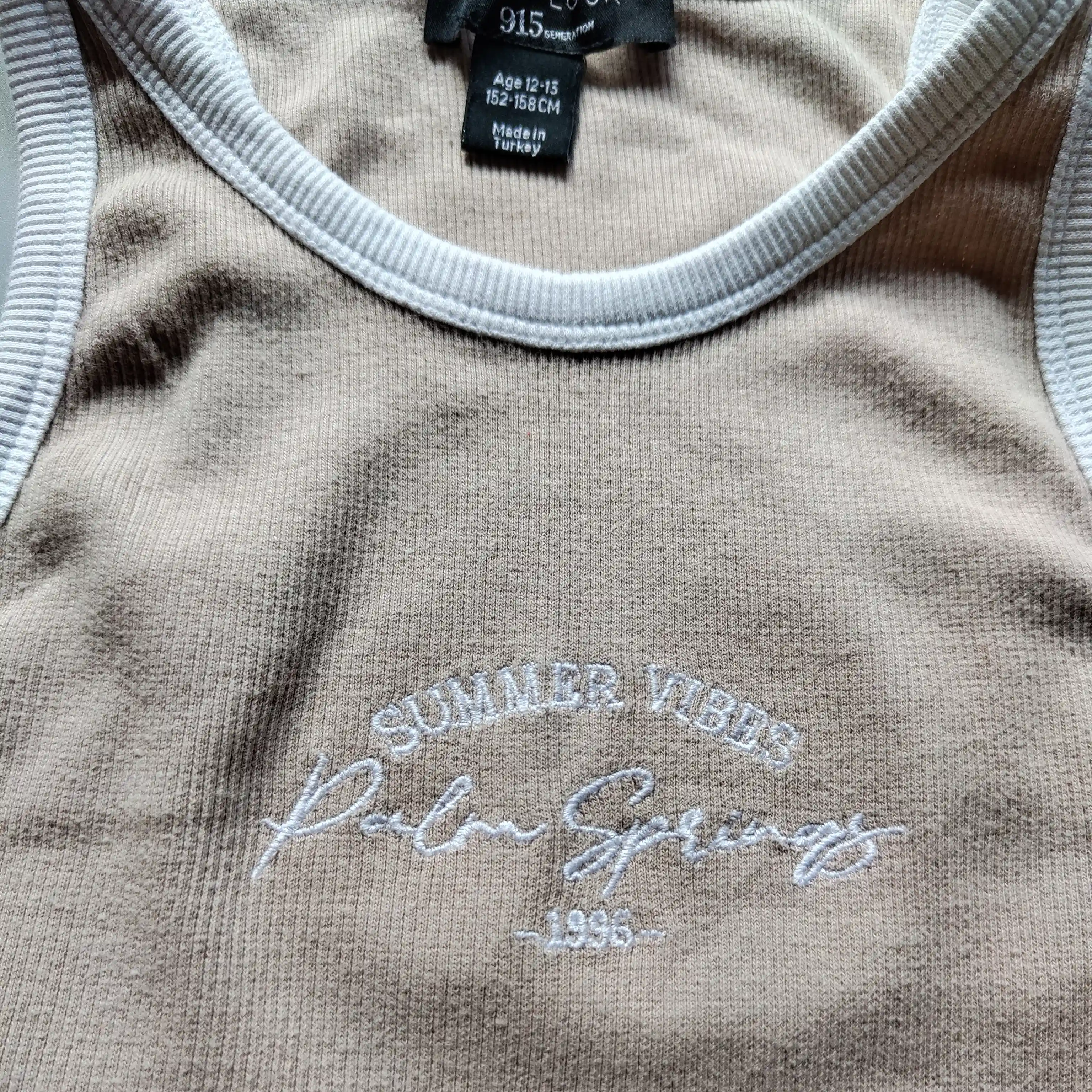 Žebrovaný crop top New Look vel. 152 - 158