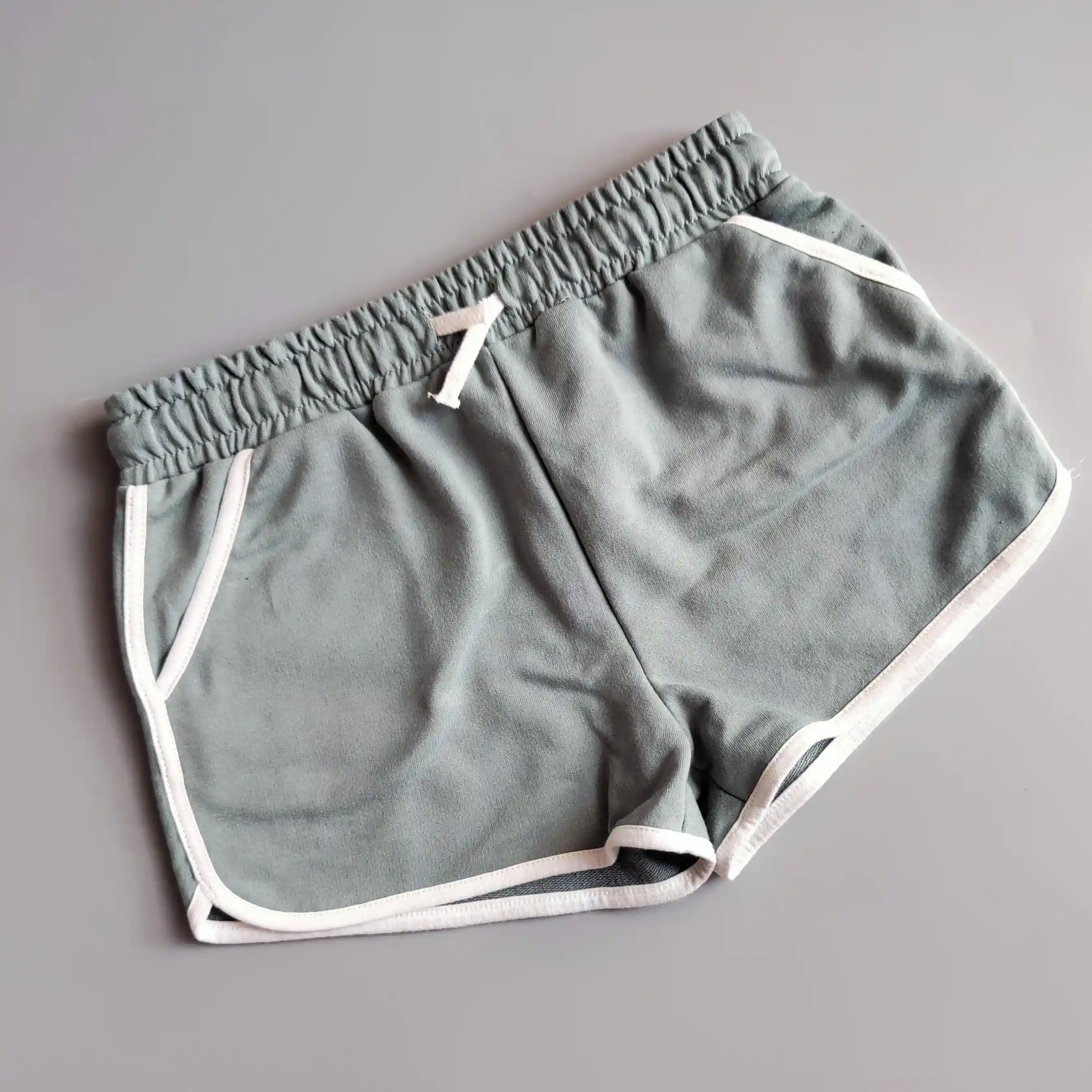 Kraťasy Primark vel. 140 zelené