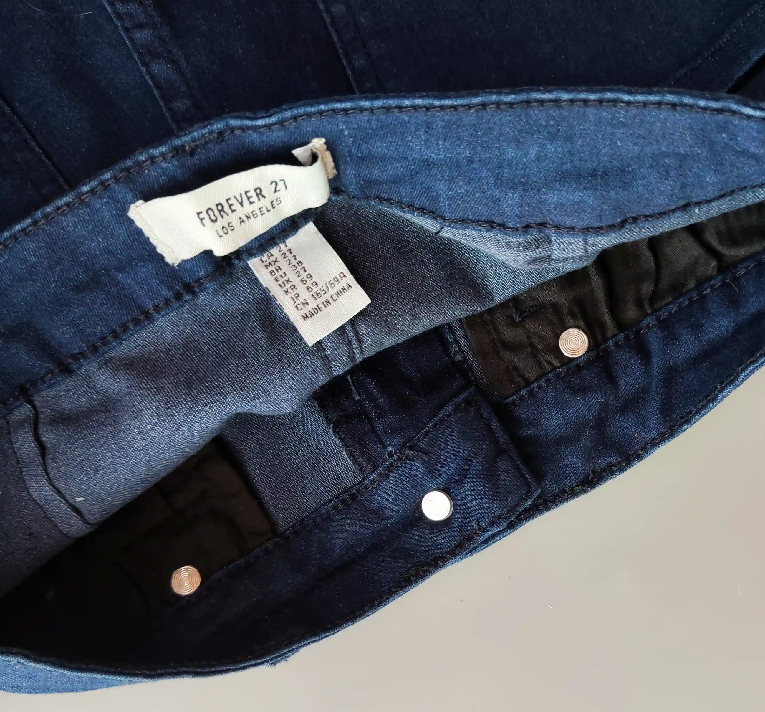 Džínové šortky Forever 21 vel. EU 38