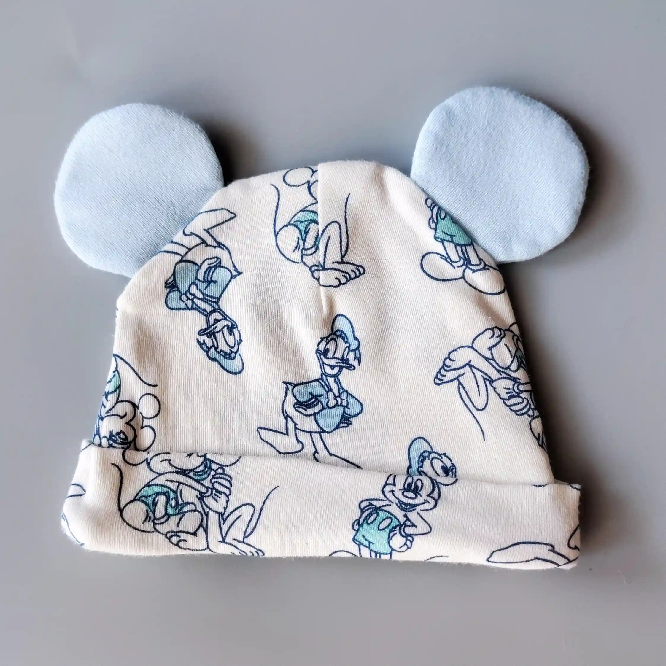 Čepička Disney Primark vel. 62 bílá s oušky a s Mickey Mousem