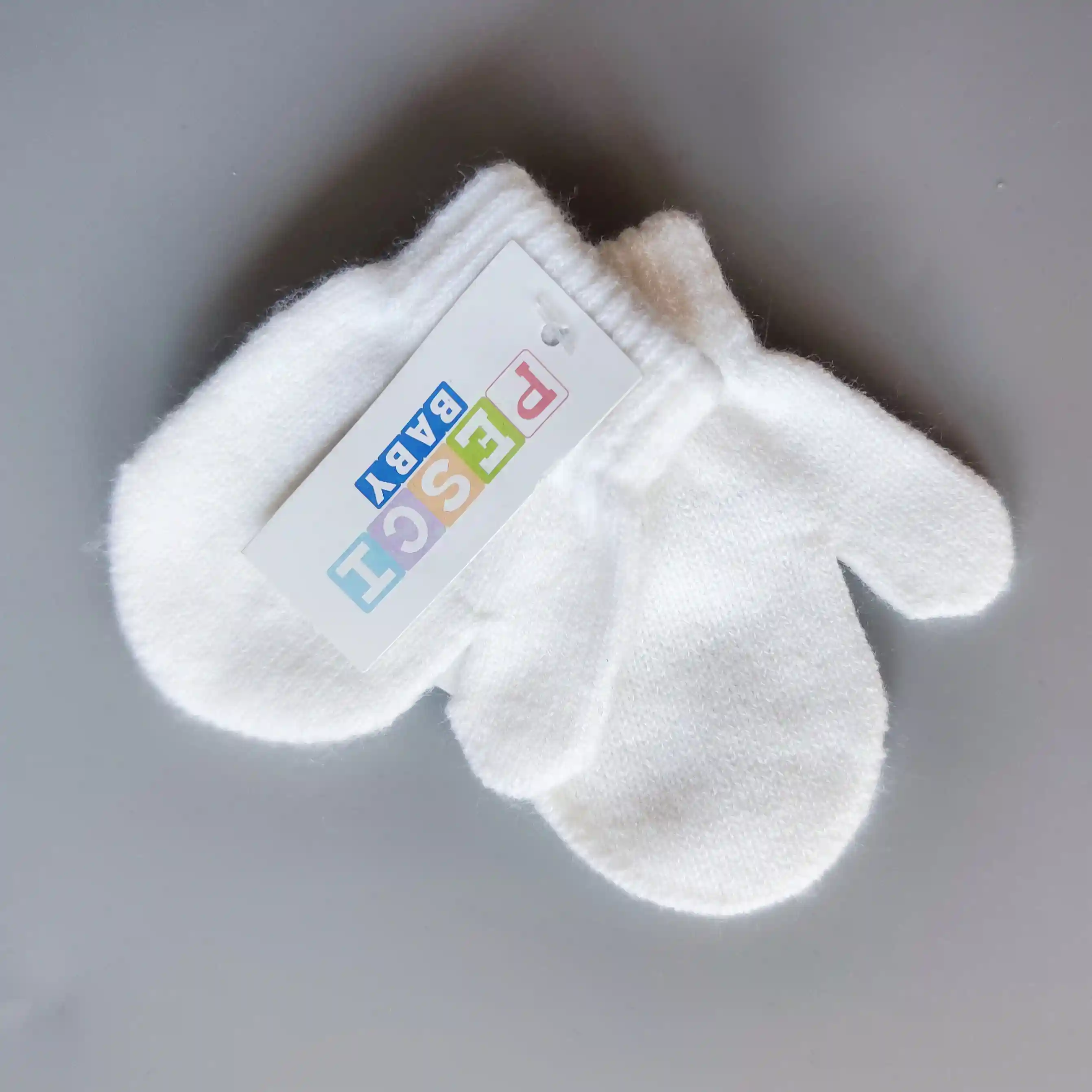 Pletené rukavičky Pesci Baby bílé vel. 9 cm (cca 0 - 6 měs)