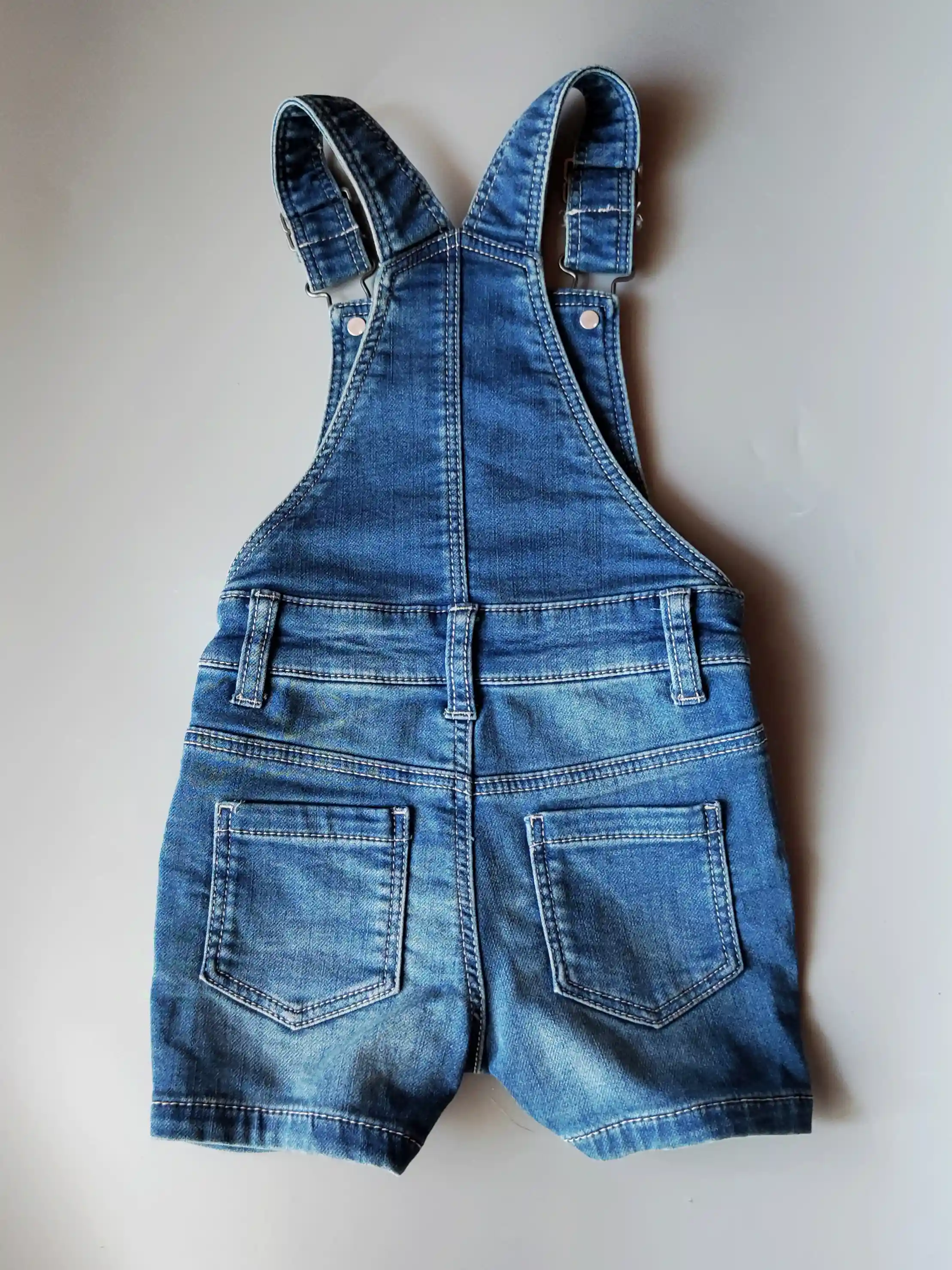 Džínové laclové šortky M&S vel. 86 mode s kapsami