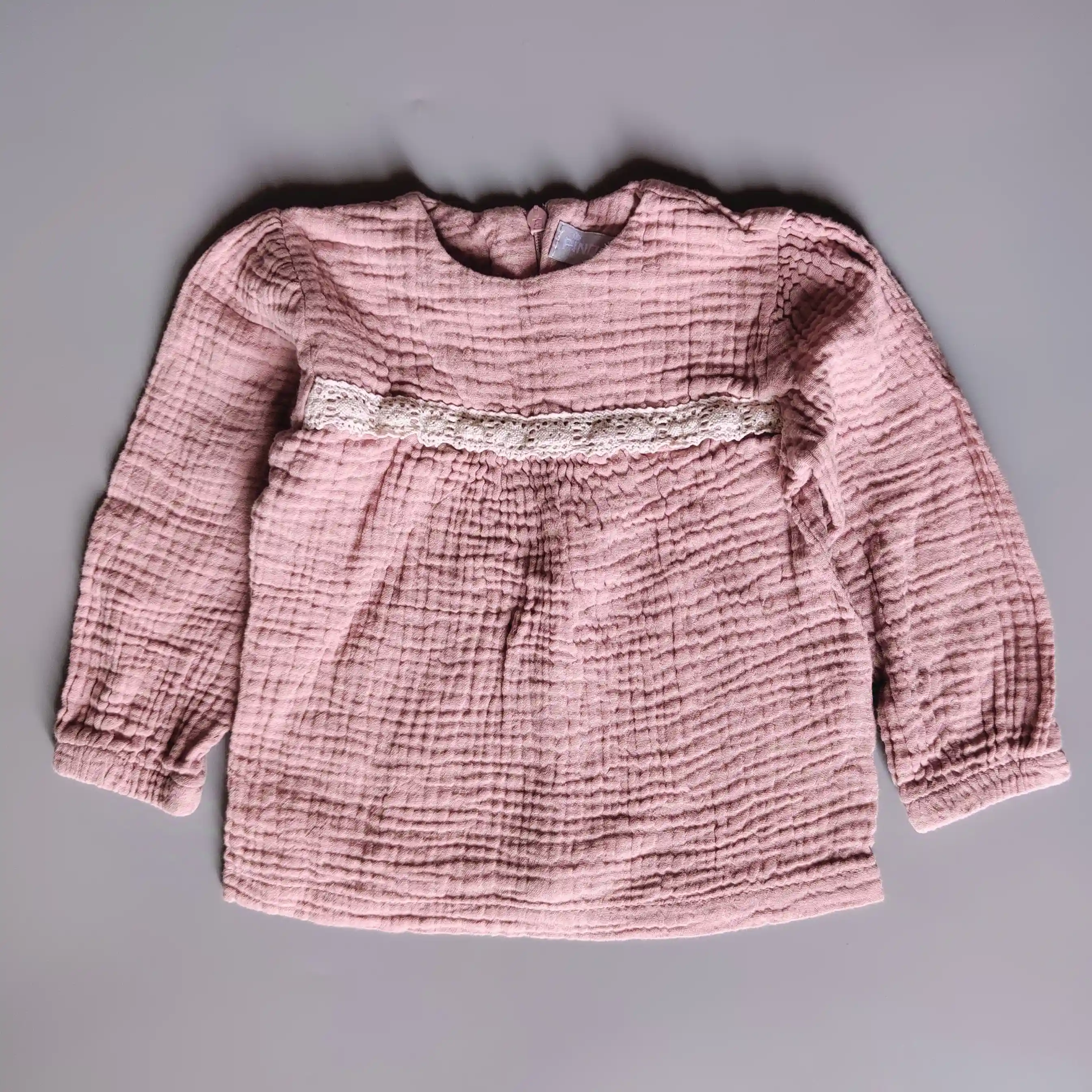 Mušelínový top Pinokio vel. 80 starorůžový s krajkou
