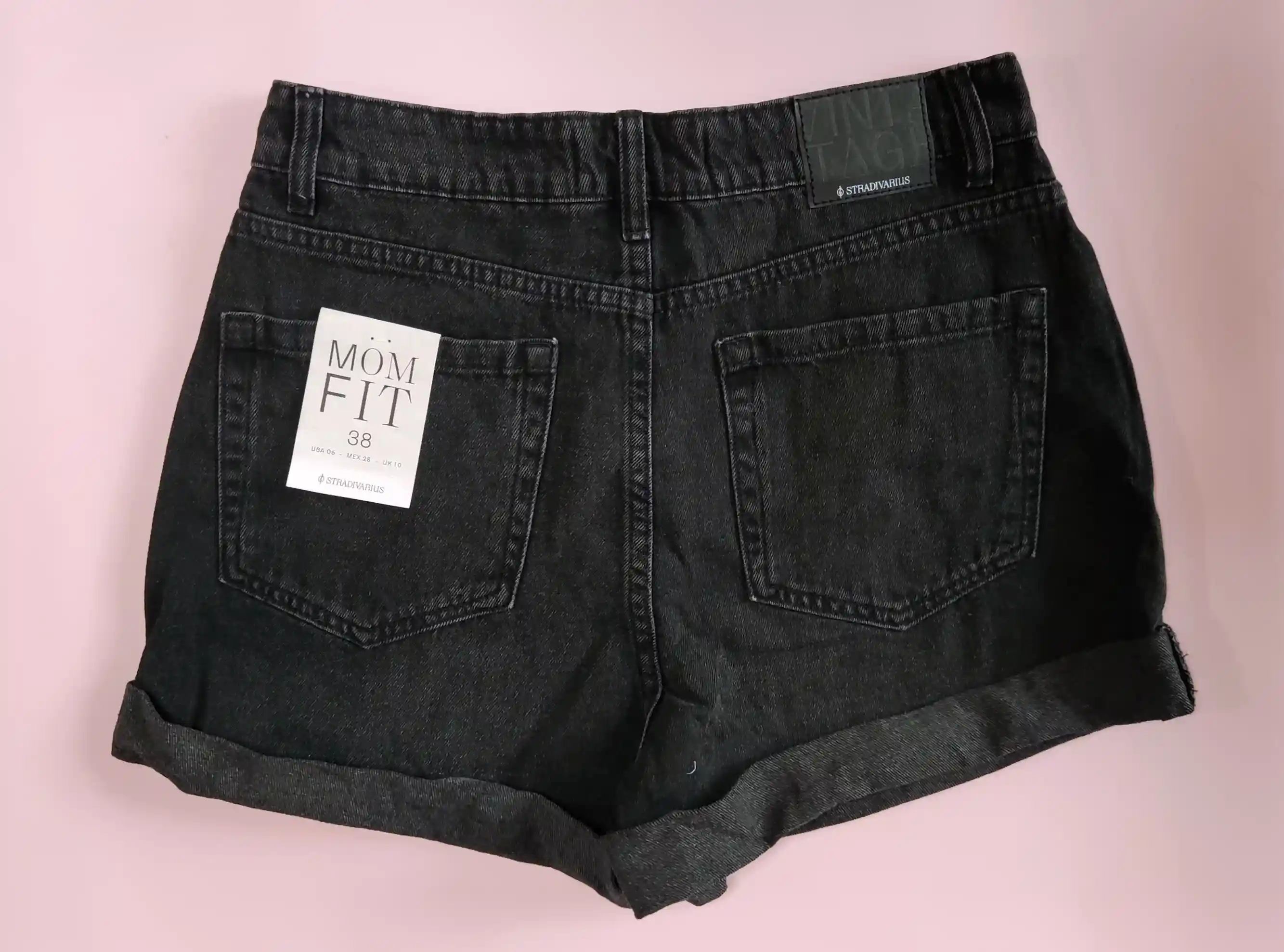 Džínové kraťasy Stradivarius vel. 38 Mom fit černé