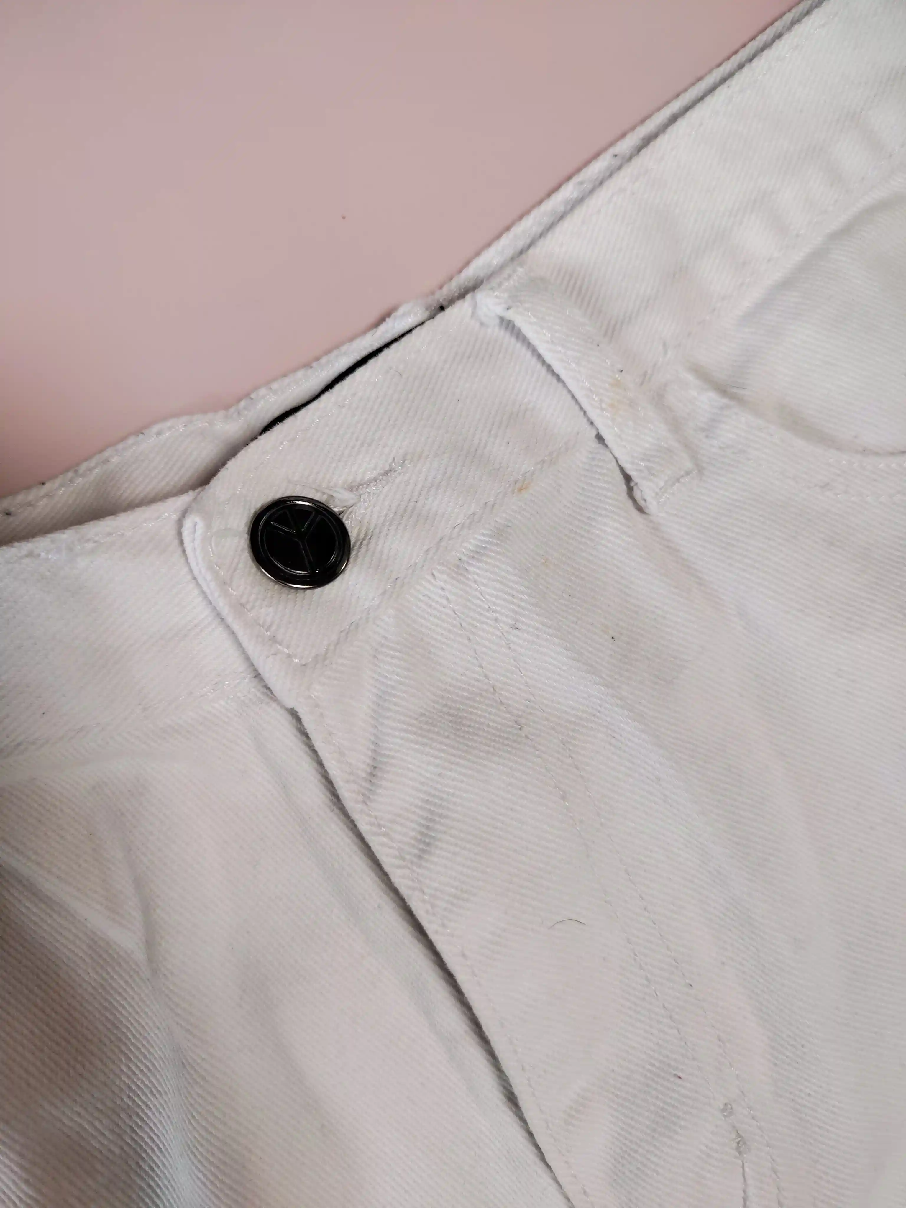 Bílé džínové šortky Missguided vel. 40