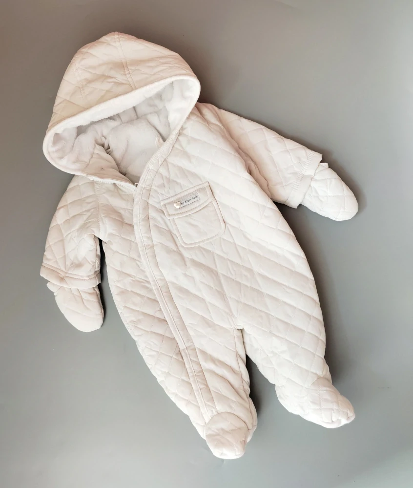 Kombinéza Mothercare vel. 62 bílá