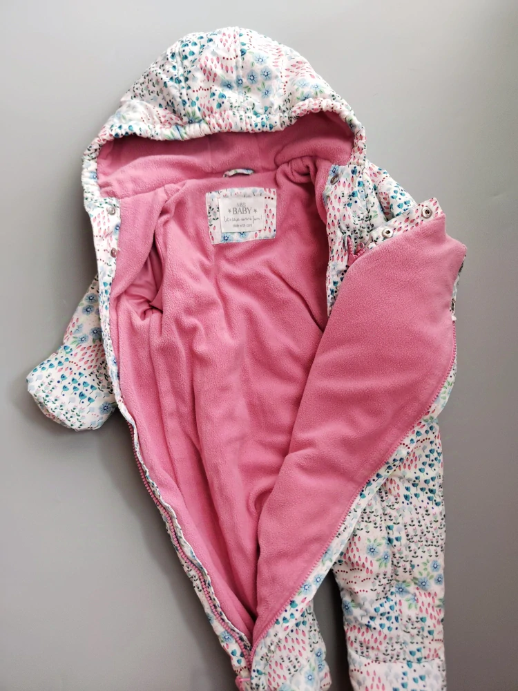 Kombinéza M&S vel. 80 květovaná