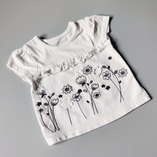 Top s květy Nutmeg vedl. 56