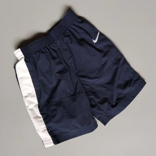 Plátěné kraťasy Nike vel. 74