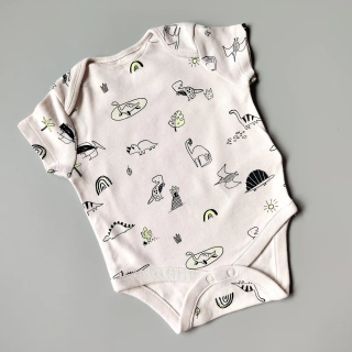 Body Next vel. 62 s dinosaury