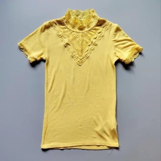 Top s krajkovým límečkem Name It vel. 146 - 152