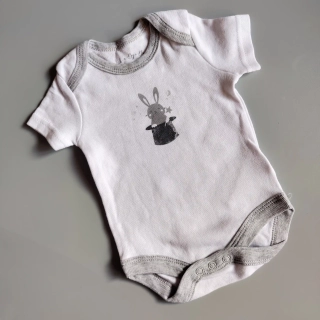 Body s králíčkem vel. 62