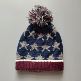 Zimní čepice Peacocks vel. 3 - 6 let tmavá s hvězdami