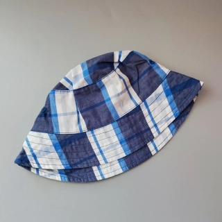 Klobouček F&F vel. 68 modrobilý