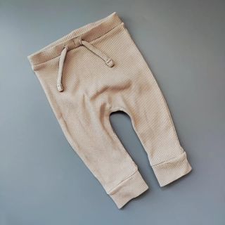 Béžové žebrované tepláčky Matalan vel. 62 