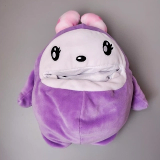 Plyšák 23 cm s kapsou 