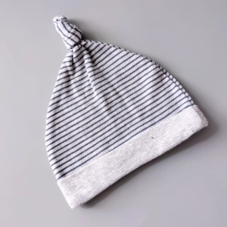 Čepička Mamas & Papas vel. 56 šedomodrá proužkovaná