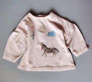 Mikina M&S vel. 68 béžová s koníkem