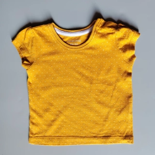 Tričko Primark vel. 74 hořčicové s puntíky
