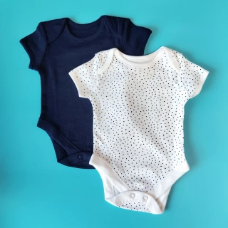 Set dvou body George vel. 62 navy a bílé s puntíky