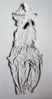 Overal Primark vel. 134 šedý s kapucí